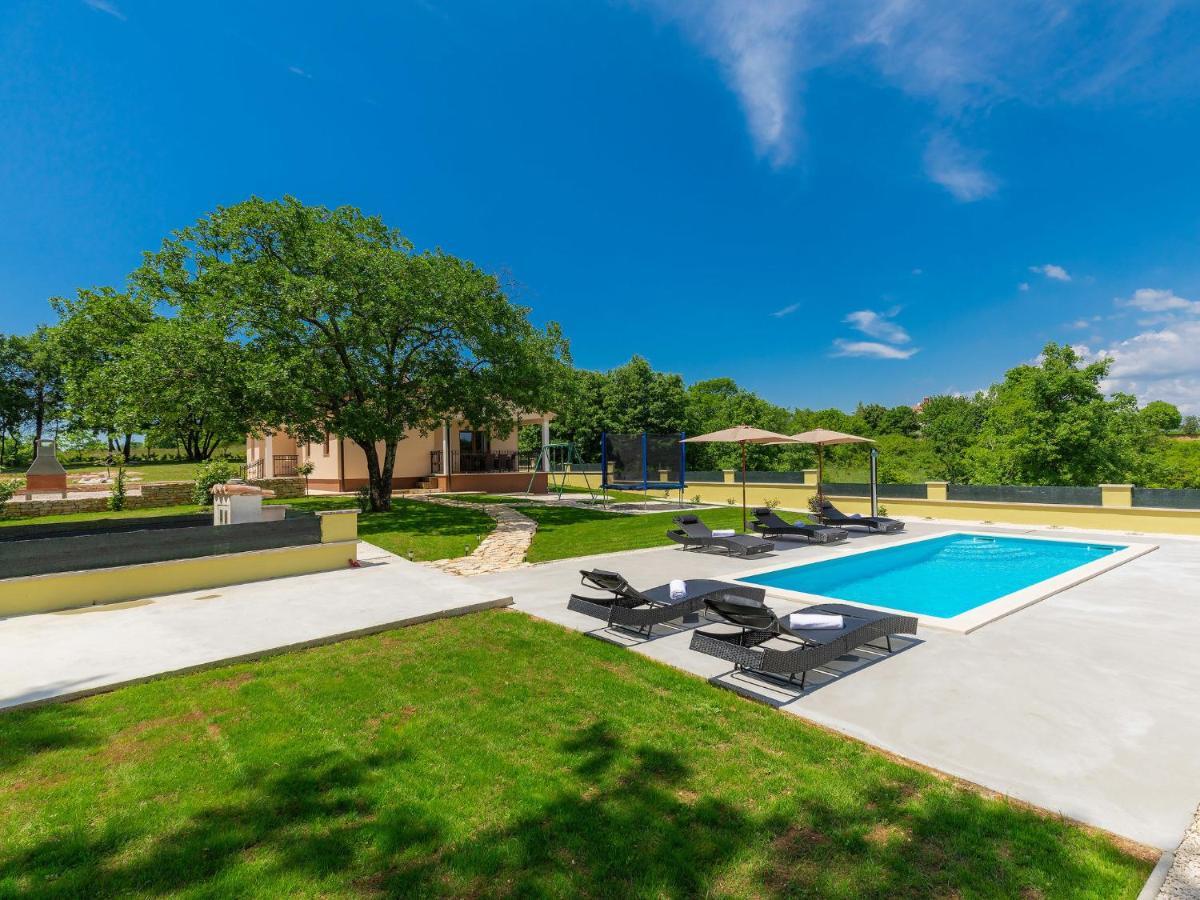 Holiday Home Villa Aniva By Interhome Žminj Zewnętrze zdjęcie