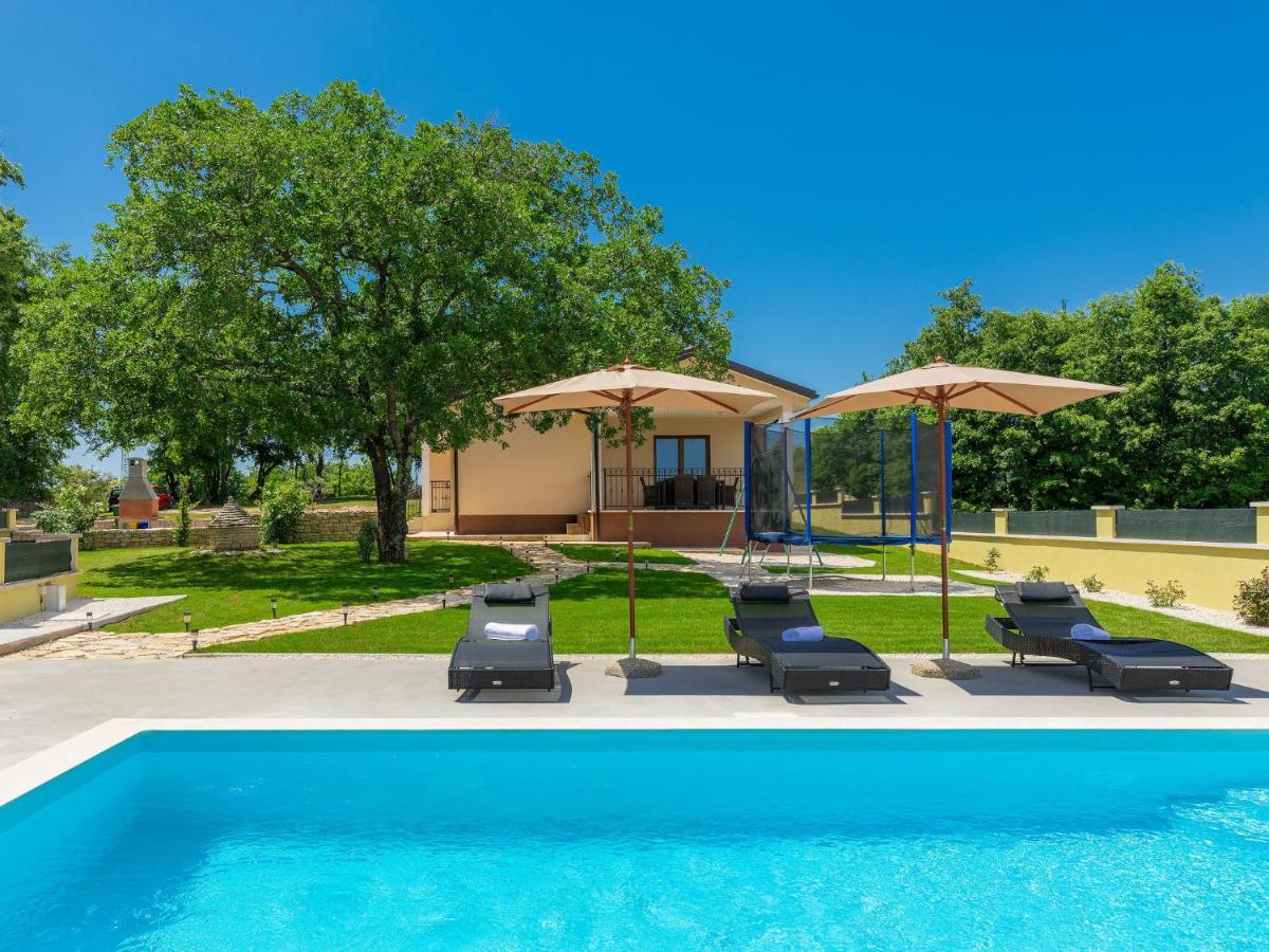 Holiday Home Villa Aniva By Interhome Žminj Zewnętrze zdjęcie
